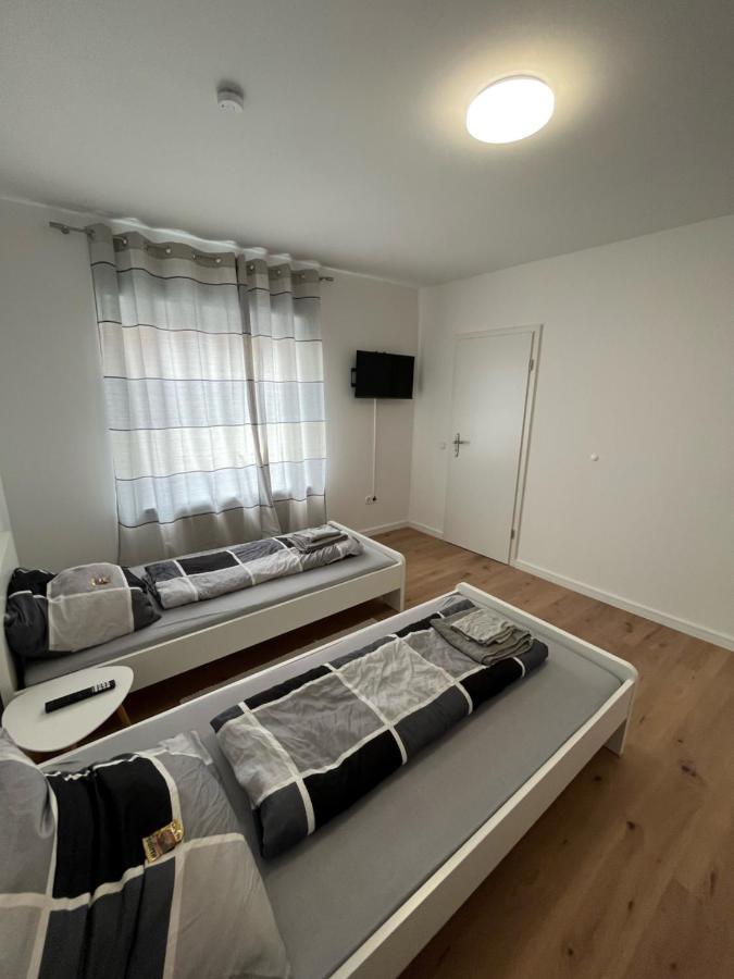 Uebernachtung By Tag Appartement Staufenberg  Buitenkant foto